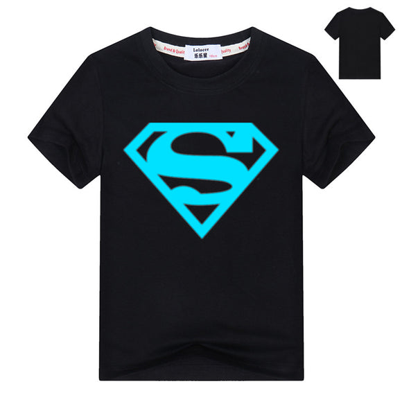 T-Shirt Glows In Dark