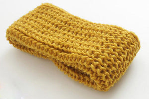 Girl scarf